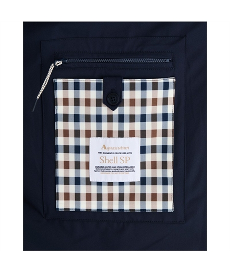 trench aquascutum 3